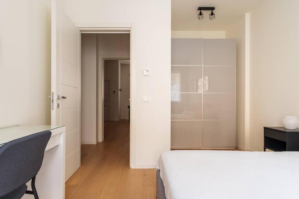 Appartement Kaizen House - Bilocale De Angeli à Milan Extérieur photo
