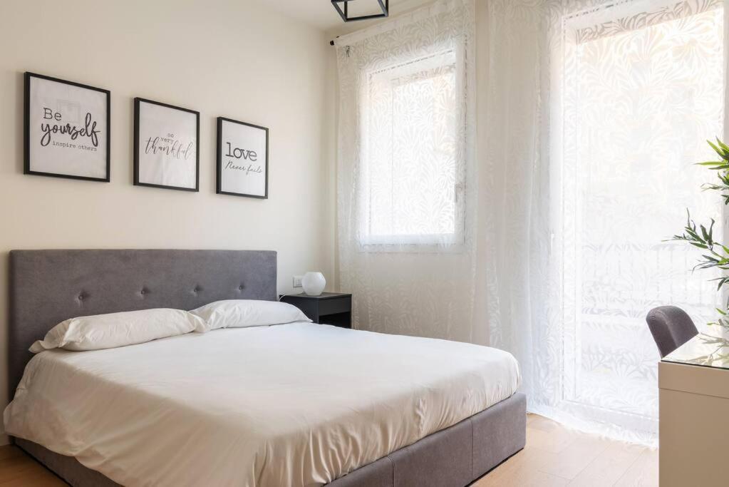 Appartement Kaizen House - Bilocale De Angeli à Milan Extérieur photo