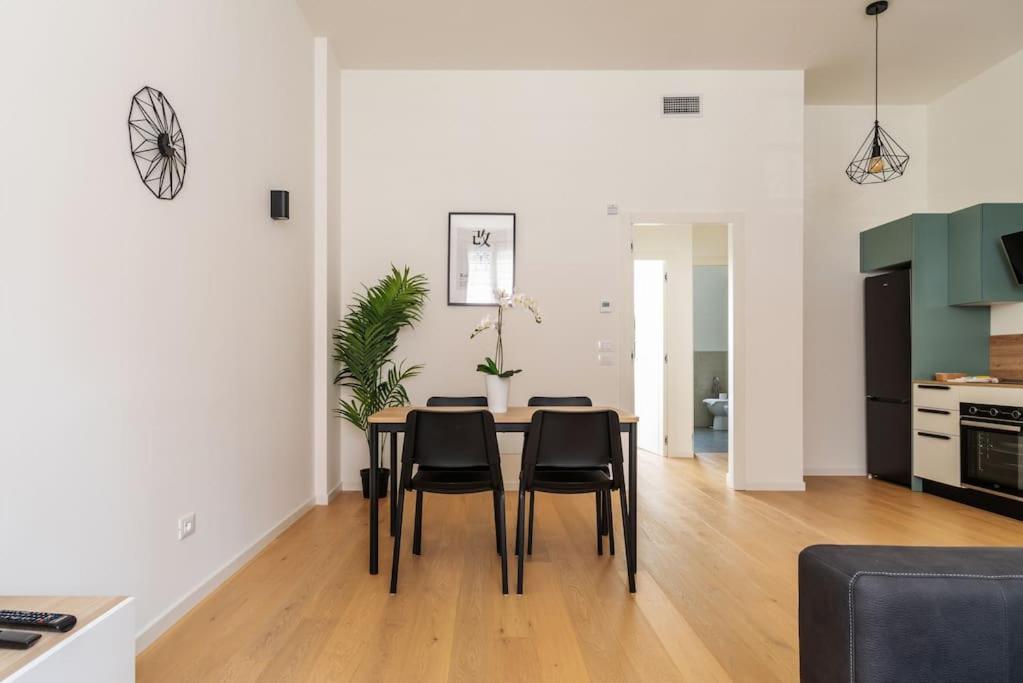 Appartement Kaizen House - Bilocale De Angeli à Milan Extérieur photo